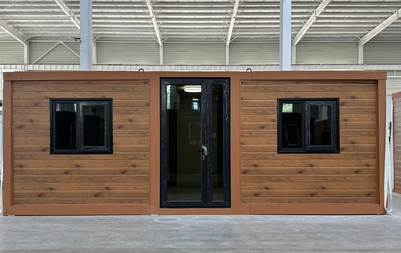10ft Flat Roof Expandable House